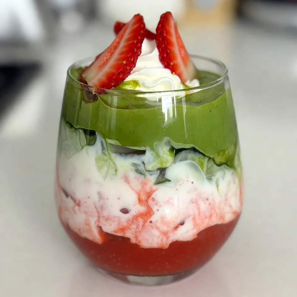 Strawberry Matcha Latte Refreshing and Creamy Delight